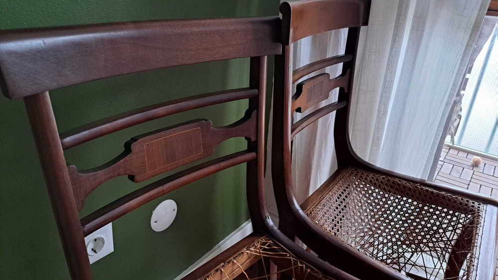 Cadeiras madeira antiga