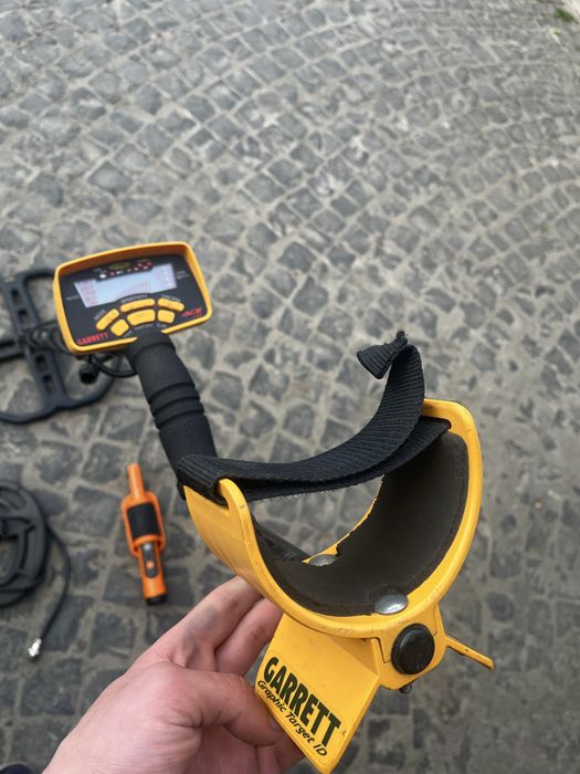 Металошукач Garret Ace 250 з котушкою Storm