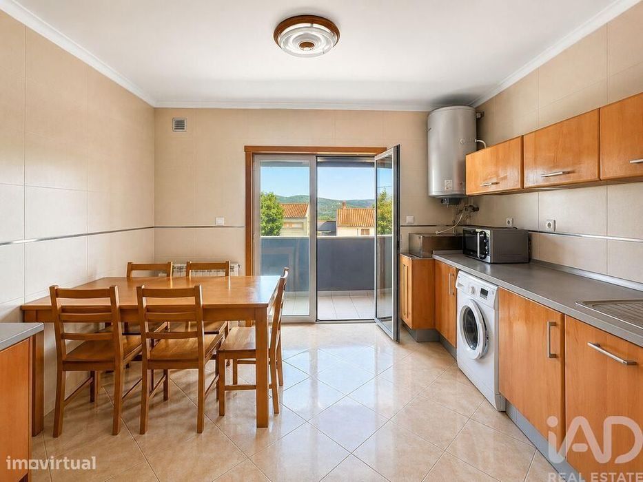 Apartamento T4 em Freixo de Espada à Cinta e Mazouco