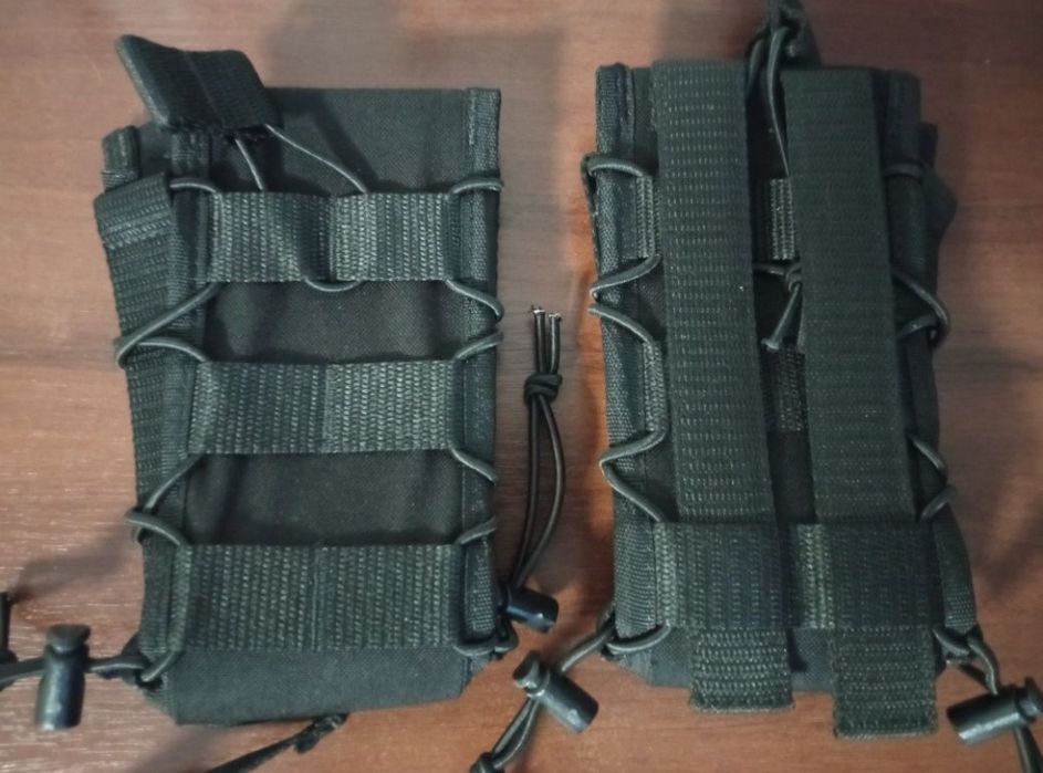 Продам 4 підсумка до магазинів АК та 2 під  гранати