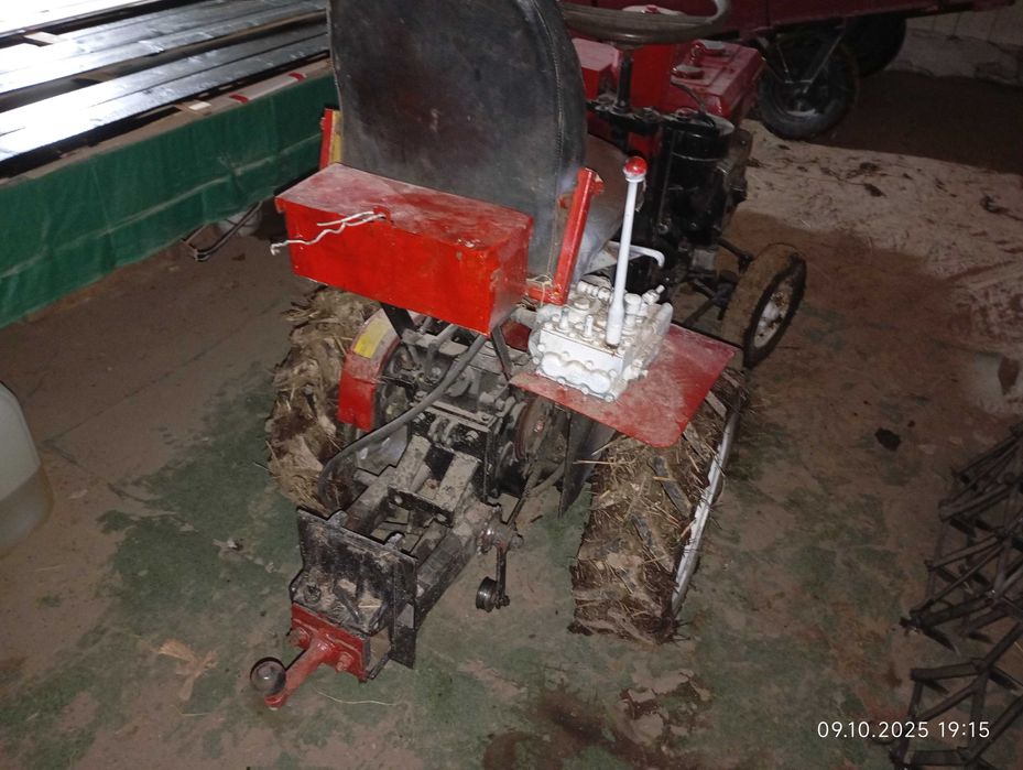 Продам міні трактор
