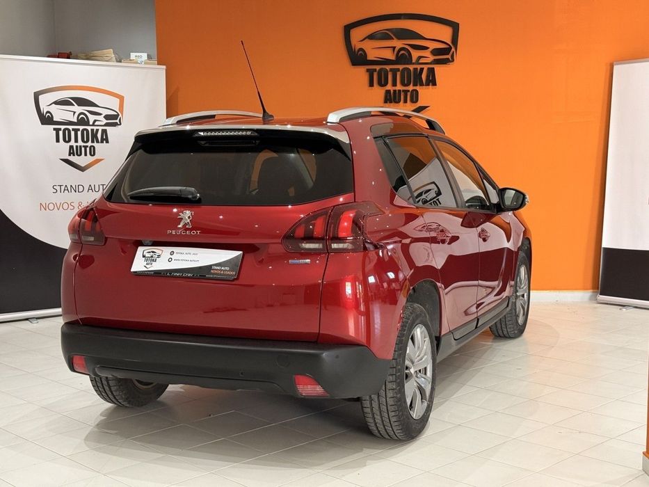 Peugeot 2008 1.2 PureTech Style