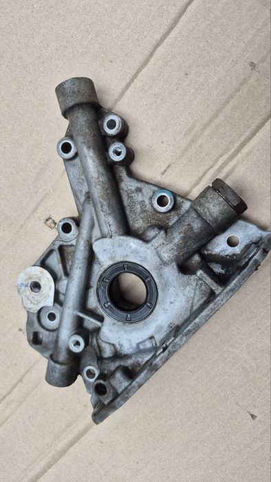 Маслонасос Опель Астра G 1.6