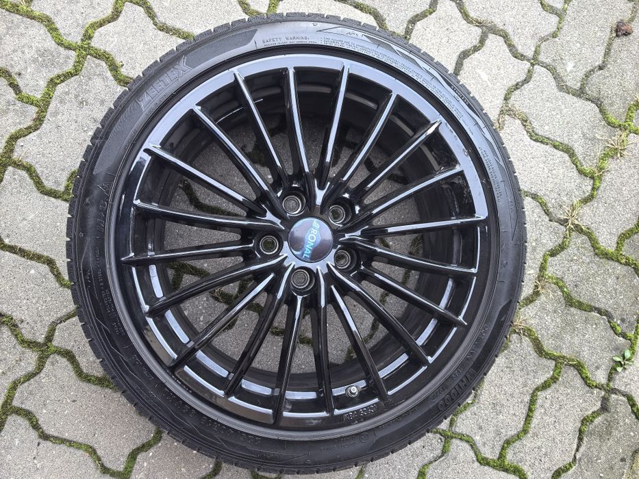 4x Felgi Ronal i opony Zeetex 18 cali, 8,00x18z 5x112z ET43z, z oponam