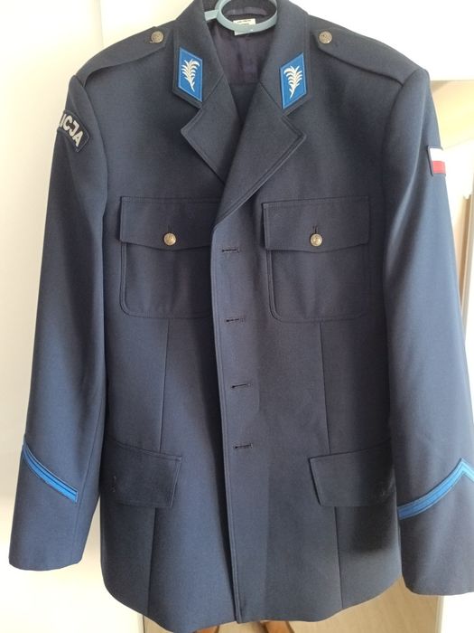 Gabardyna nowa policji