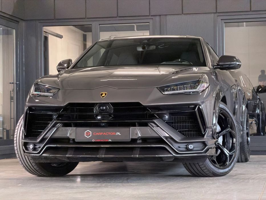 Lamborghini Urus Urus S, dodatki z włókna węglowego, zabezpieczony folią ppf