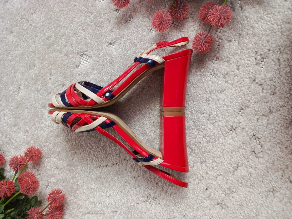 Czerwone sandały na obcasie paski retro eleganckie lato UK 3 36