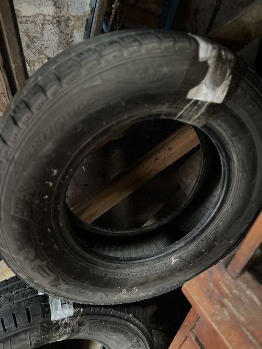 Шини 215 75 r16 4 шт
