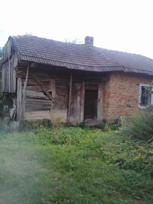 Земельна ділянка.