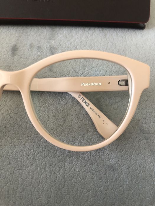 Armacões Fendi novas