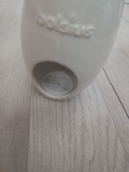 Komin na olejki zapachowe. Nowy.