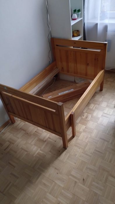 Łóżko rosnące Ikea Trofast z materacem