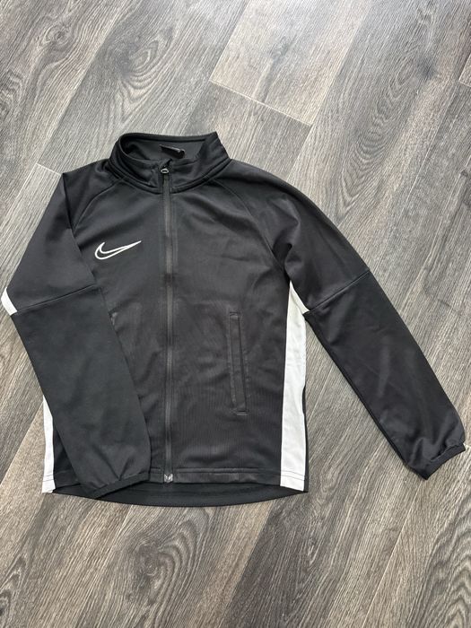 спортивна кофта Nike 122-128 р
