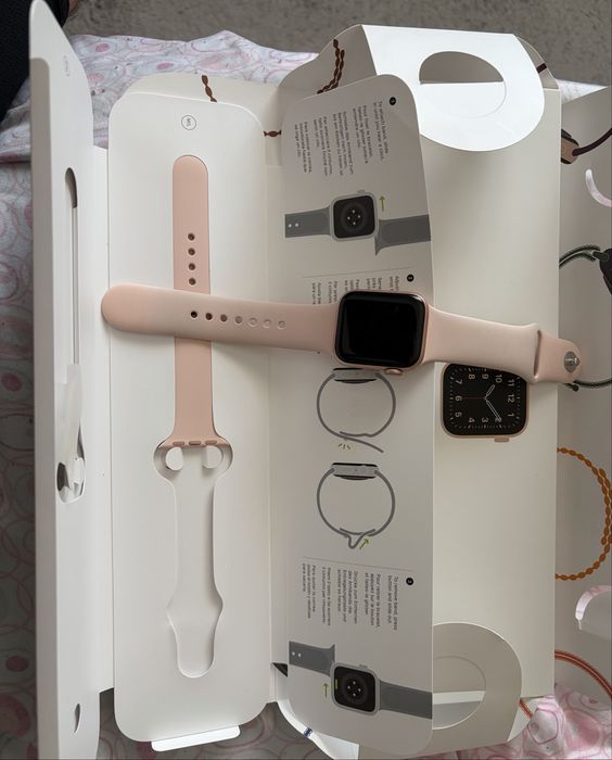 Apple Watch SE Rose Gold 40mm