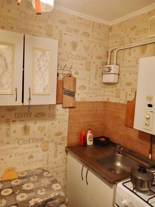 Однокімнатна квартира по вулиці Генерала Безручка