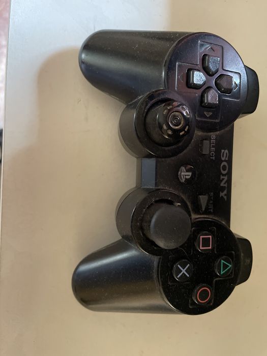 Playstation 3 Super Slim Model com dois comandos