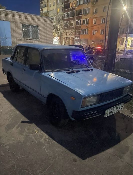Продам автомобіль маркі Ваз 2105