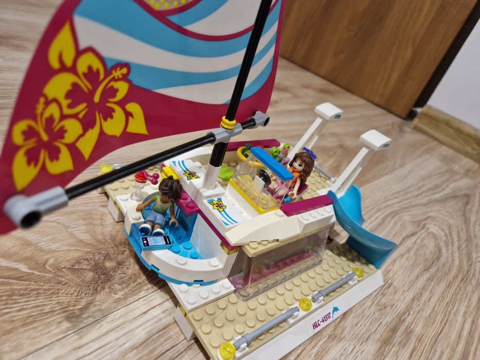 LEGO Friends katamaran (41317)