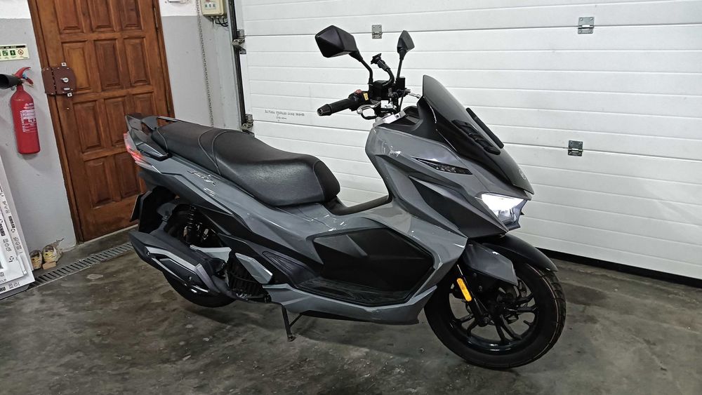 Moto Sym Jet X poucos KMS