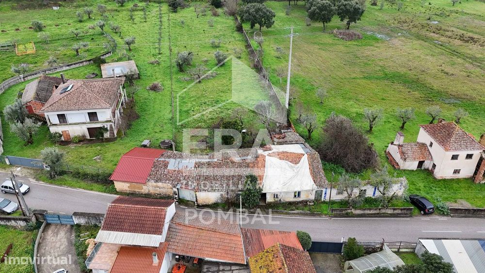 Moradia T2, Ourém — Freixianda, Ribeira Do Fárrio E Formigais, Santarém