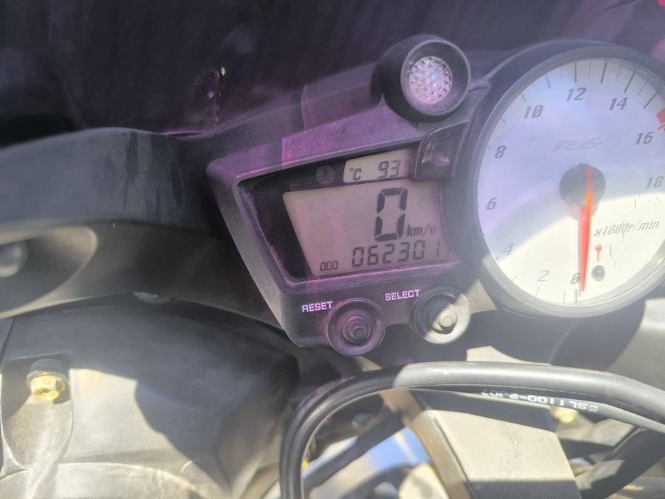 Yamaha R6 2004 cinza