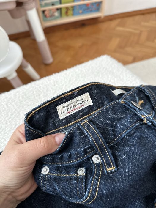 Джинси levis 24 розмір