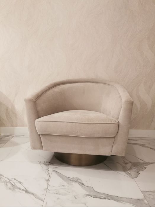 2 cadeiroes Beje - Design