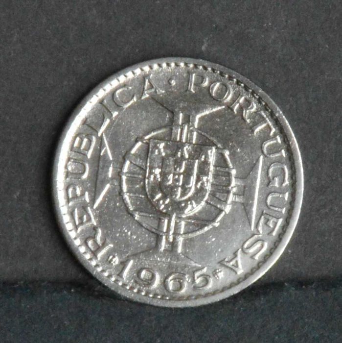 Mozambique 2.5 Escudos 1965 - OLX X10424