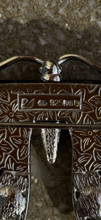 Broche Swarovski Novo