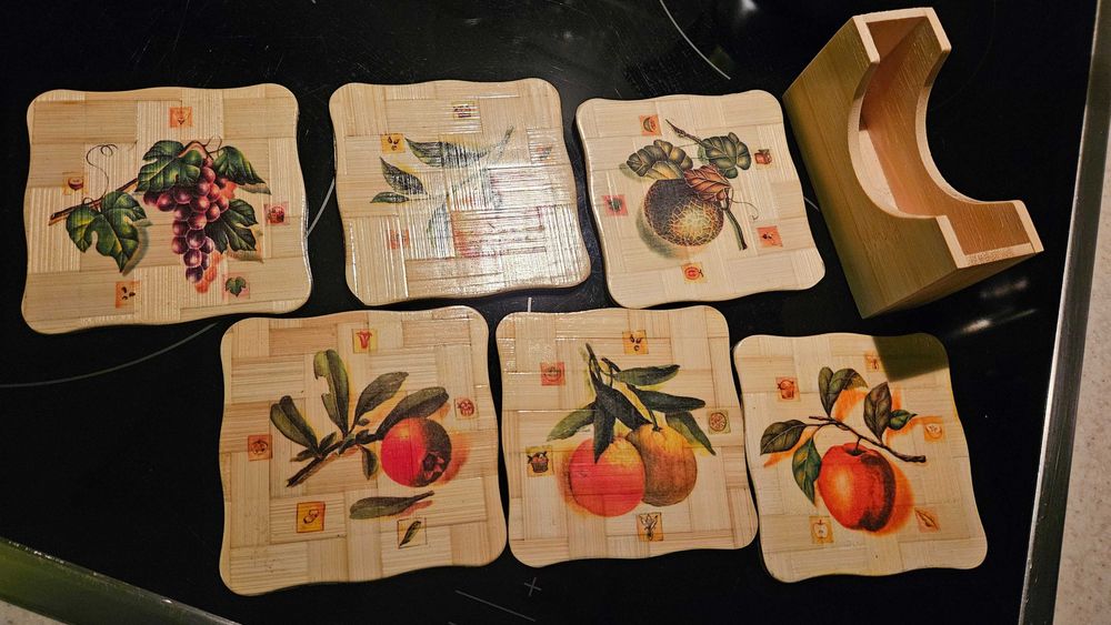 Підставки під чашки