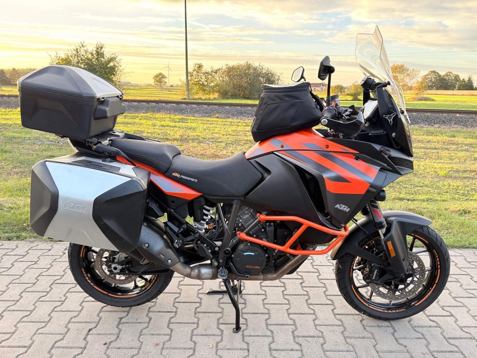 KTM