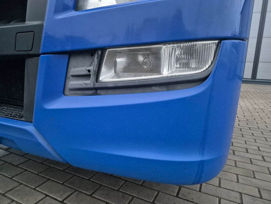 NAROŻNIK NIEBIESKI Okular Osłona HALOGENU zderzak LEWY DOLNY MAN TGX EURO 6