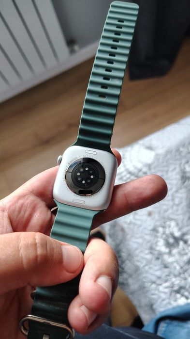 Продам Apple Watch 11 46mm