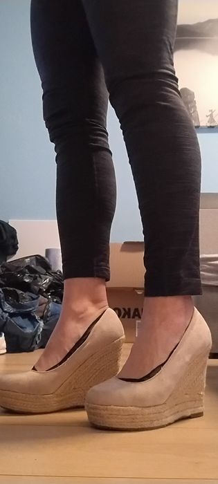 Buty na platformie 37