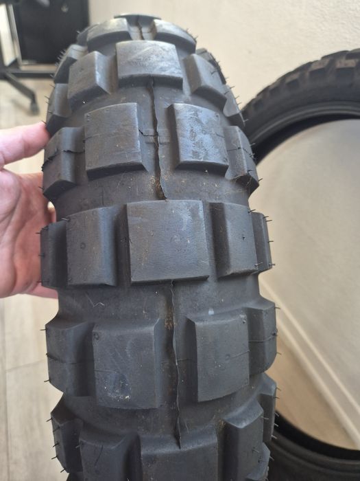 Vendo par de pneus Continental TKC 80 Twinduro