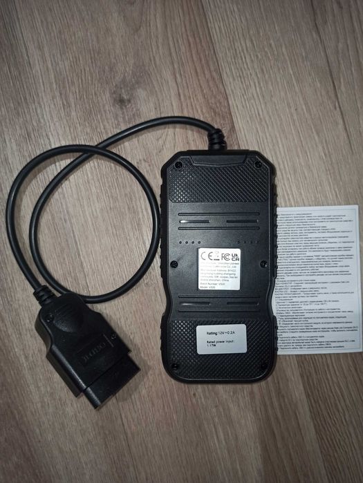 Продам автомобильный диагностический сканер OBD II V520