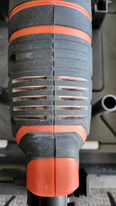 Urządzenie : oscillating Multi Tool 300 W Black&Decker MT300KAQS - używane.