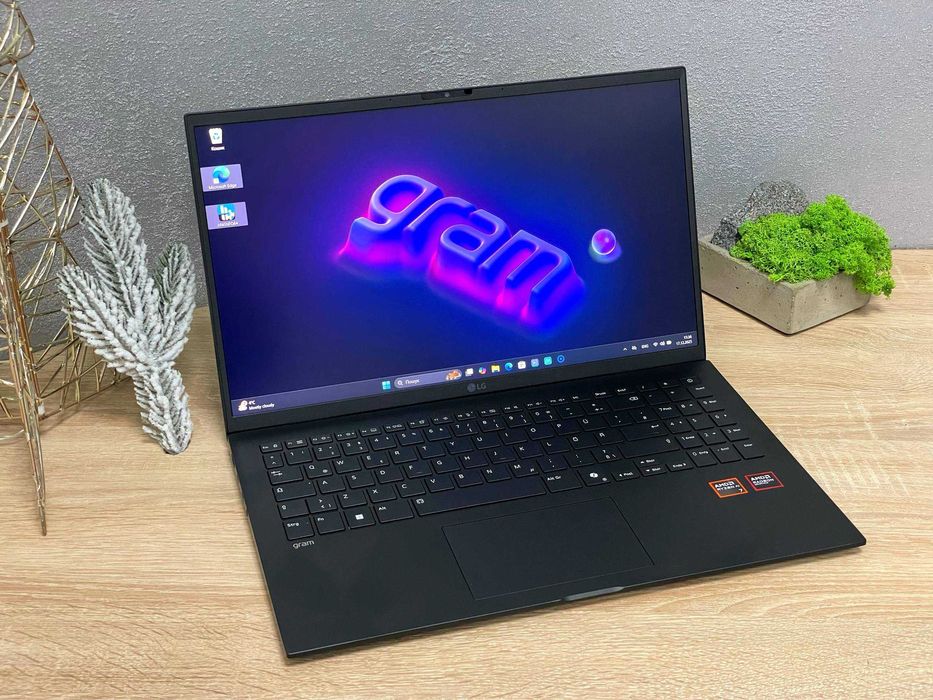 Ультрабук LG Gram 15Z80T- Ryzen 7 AI-350/ 16 Ram/ 512 ssd/ 71wh/ Новий