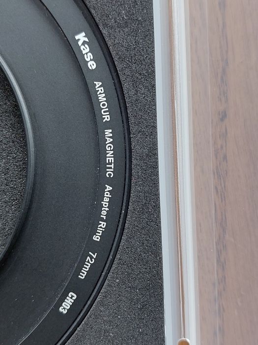 Kase Armour magnetic 72 mm adapter ring