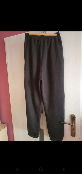 Spodnie dresowe damskie