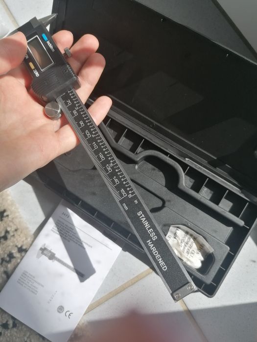 Paquímetro Digital Calliper Toolland 150mm 6"