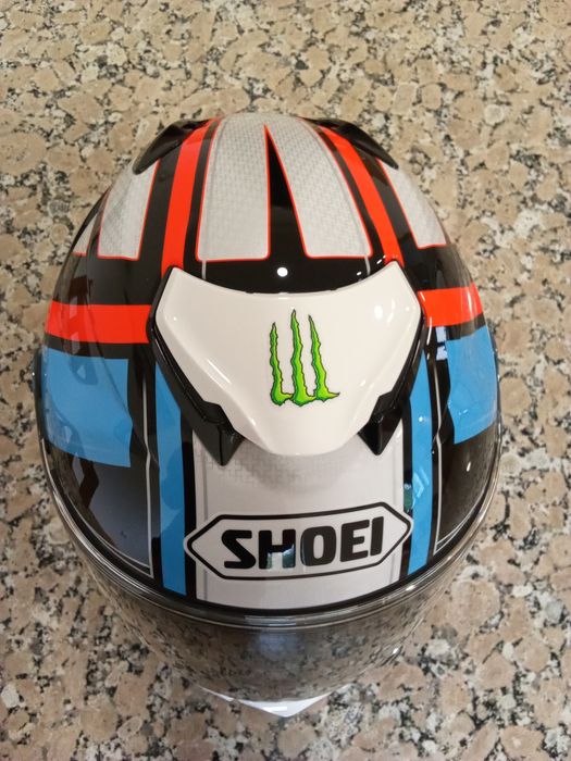 AGV PISTA GP RR edição limitada VR 46 carbono