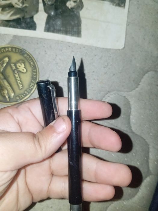 Caneta Parker sem tinta