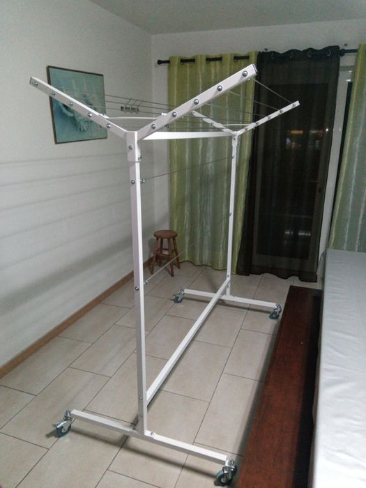 -- COIMBRA / CANTANHEDE e ARREDORES-- Estendal de chao c/ rodas,