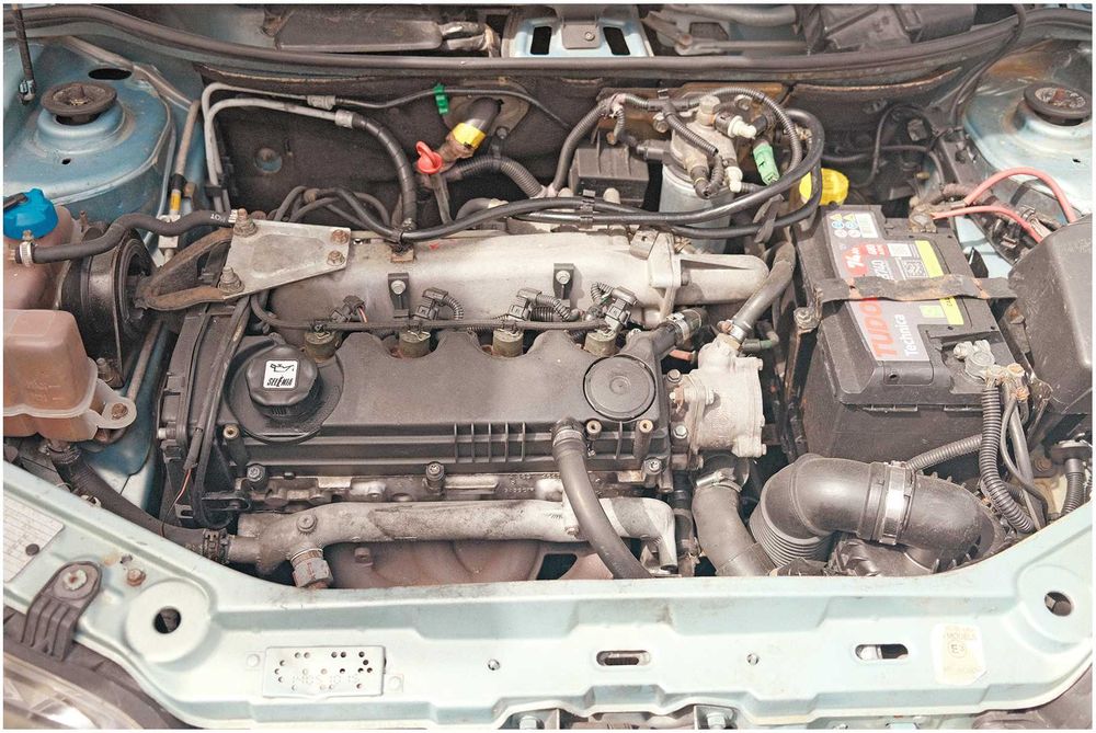 Fiat Punto Ano 2000 1.9 JTD ( Diesel ) 80cv
