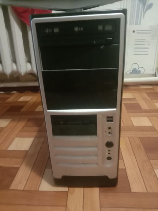 Продам компьютер