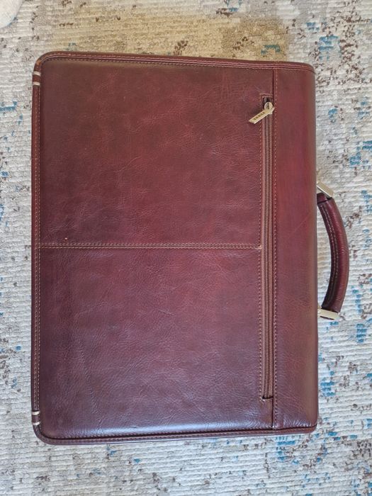 Mala de pele natural