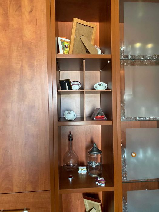 Móvel de Sala Alto .