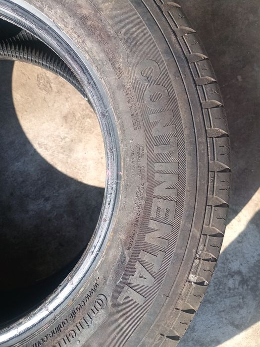 235/65R16C Continental M+S