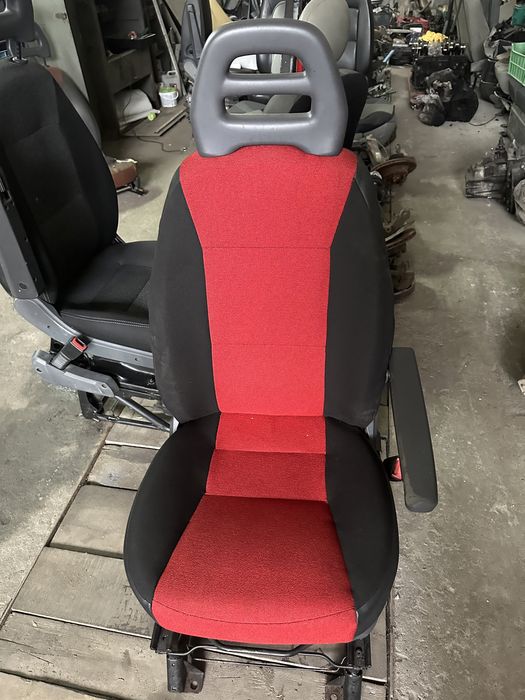 Fotel prawy pojedyńczy kamper ducato jumper boxer lift